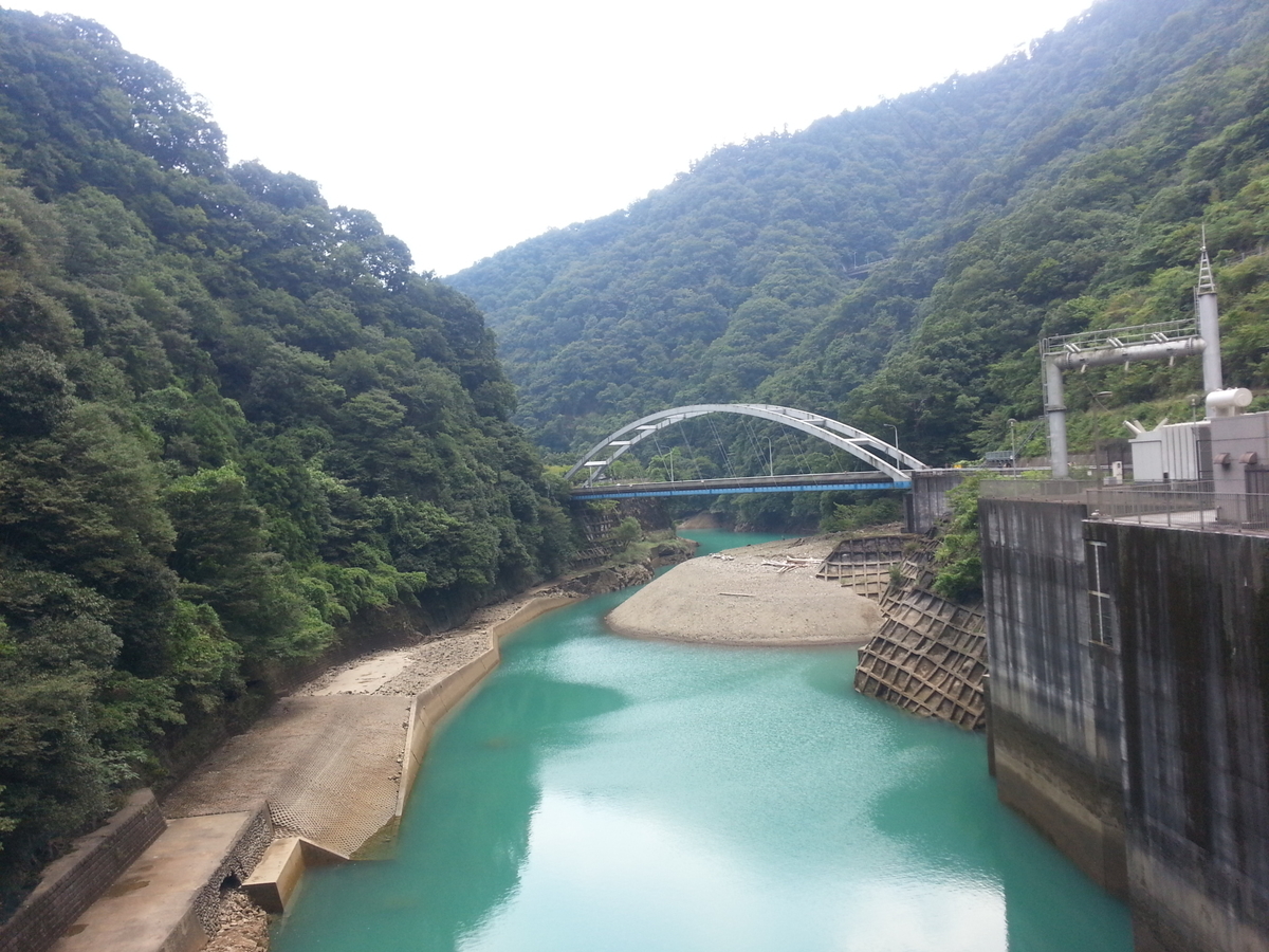 あいかわ公園 新石小屋橋