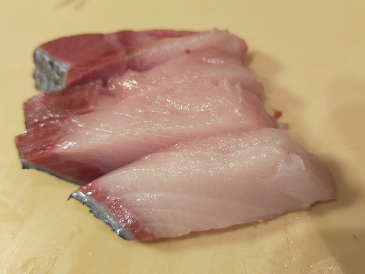 魚（ブリ）の切り身をピチットで冷凍解凍する