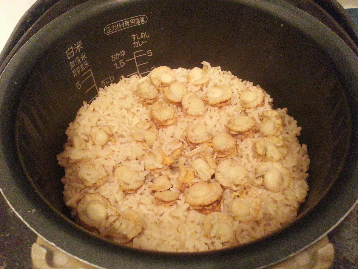 ホタテ稚貝 炊き込みご飯 作り方