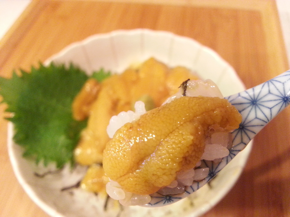 山内鮮魚店「天然生うに」うに丼