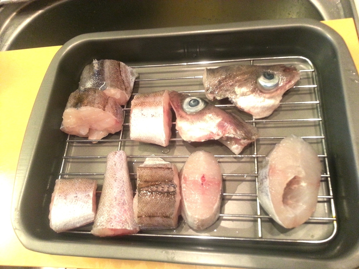 冬の味覚・鮮魚のスケトウダラで鍋を作る！ （レシピ・捌き方・タラコ付）