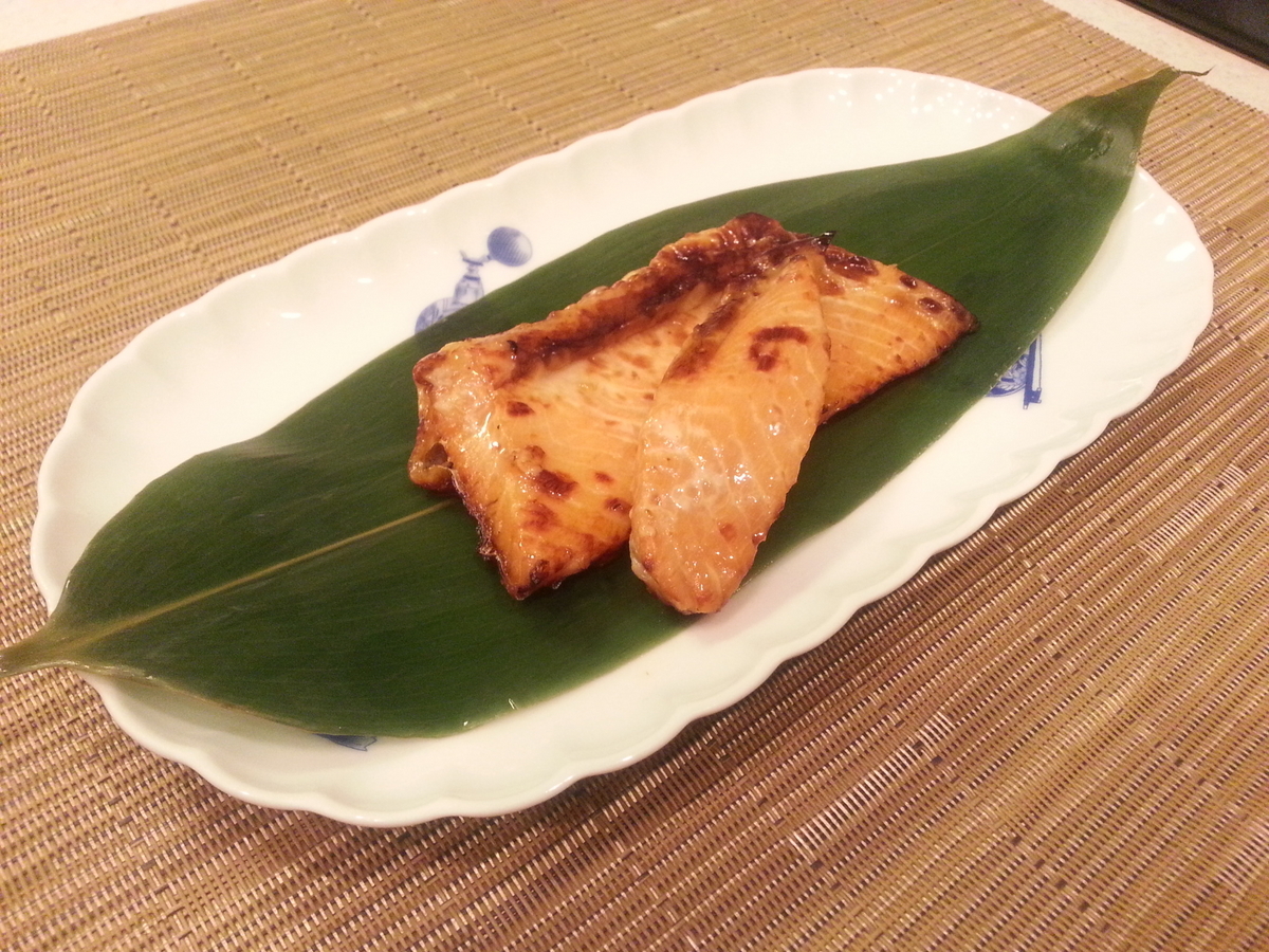 山内鮮魚店 銀鮭ハラスの塩麹焼き(60g)